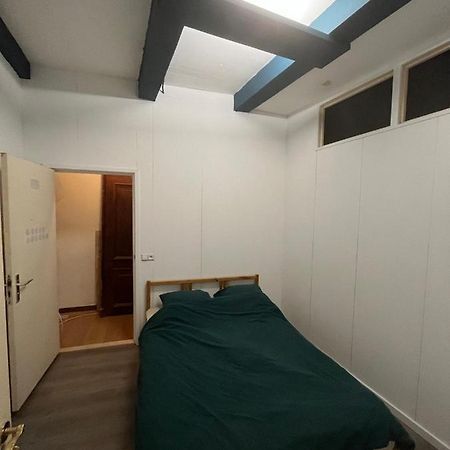 Iru, Not For Parties, Not A Hotel, Room With No Kitchen Amsterdam Extérieur photo