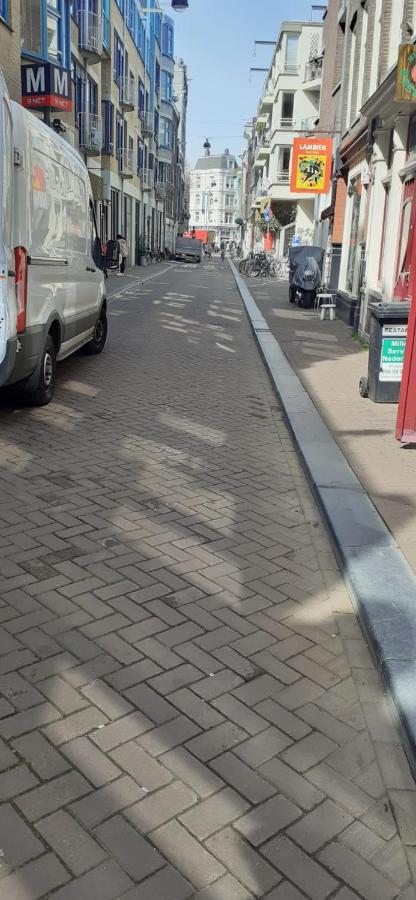 Iru, Not For Parties, Not A Hotel, Room With No Kitchen Amsterdam Extérieur photo